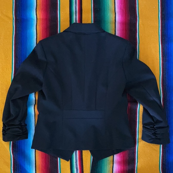 Express Cropped Blazer - Picture 4 of 4